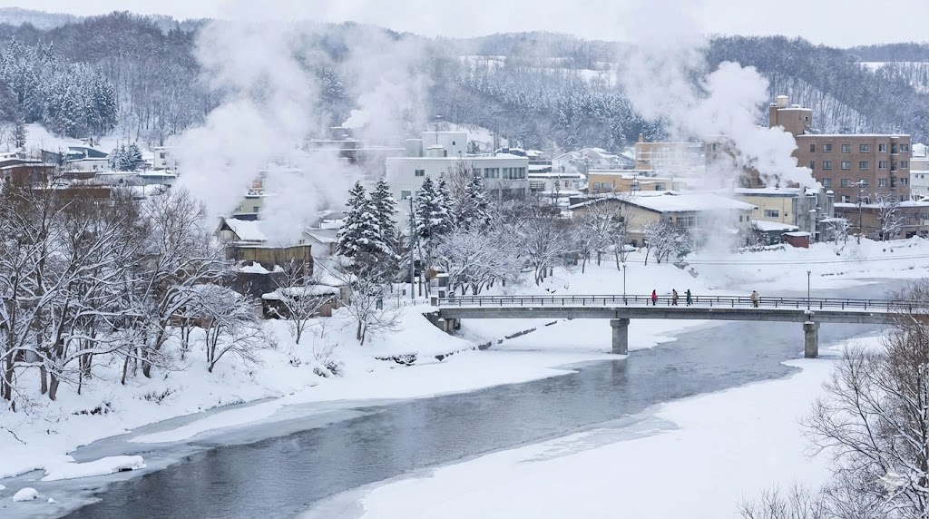 四季を通じて変化する十勝川温泉の魅力
